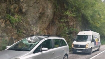 Stijena pala na vozilo: Mlada doktorica poginula u tragičnoj nesreći kod Foče