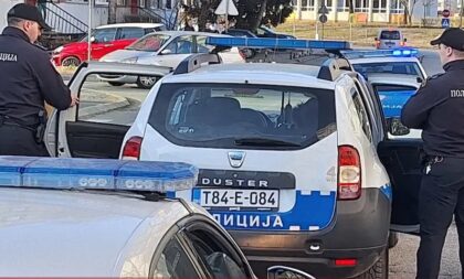 Velika policijska akcija u Banjaluci: Uhapšeno više osoba, zaplijenjena droga