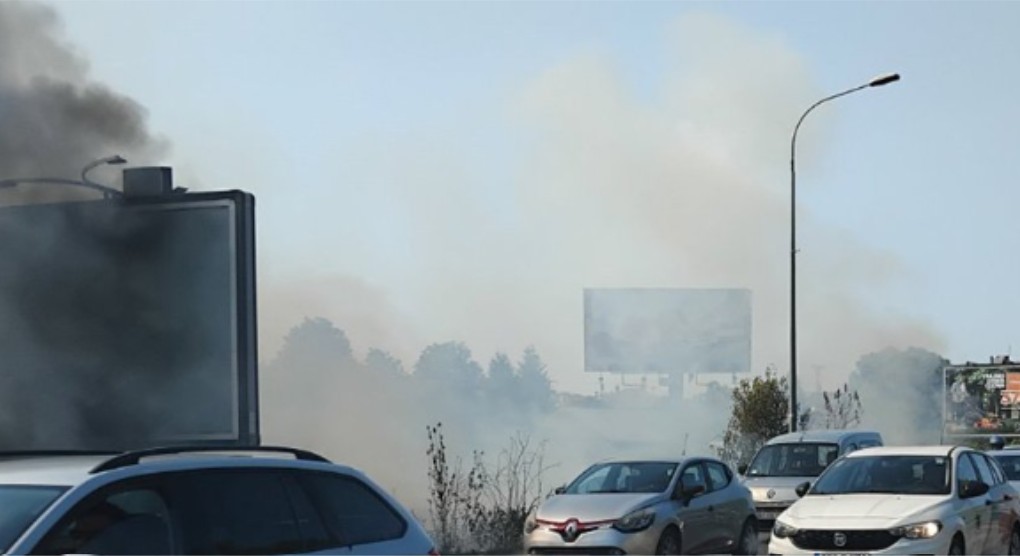 Gori nisko rastinje: Požar u ovom dijelu Banjaluke