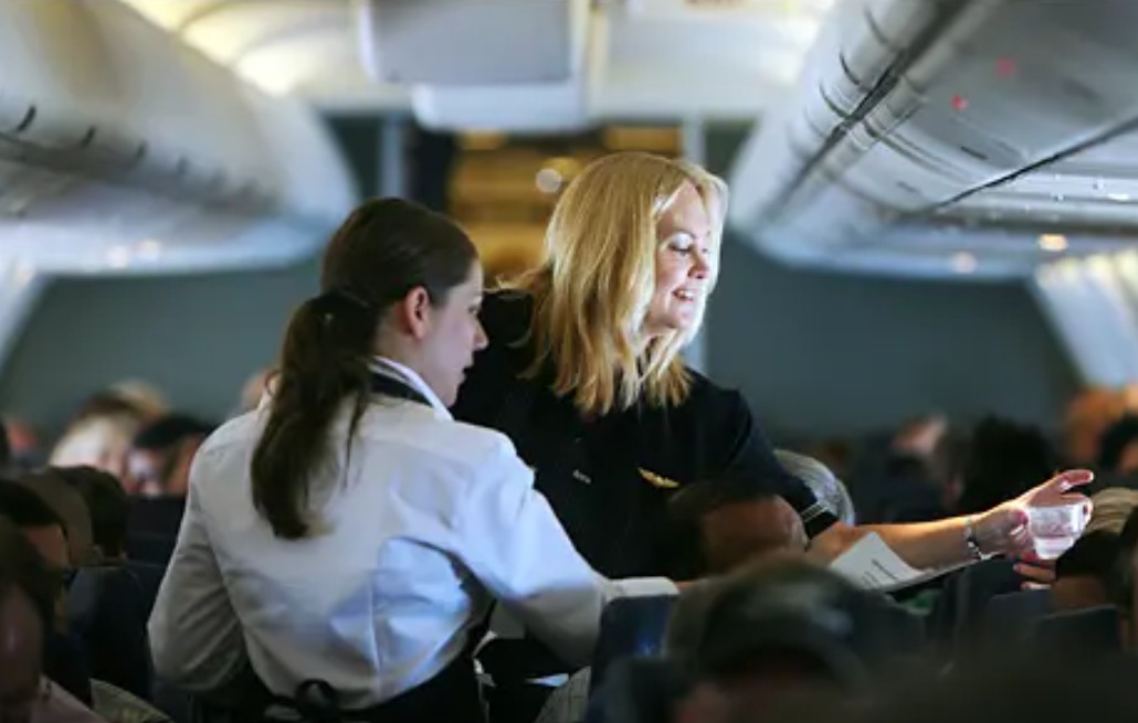 Turci se ne šale: Kazna za ustajanje iz aviona prije vremena