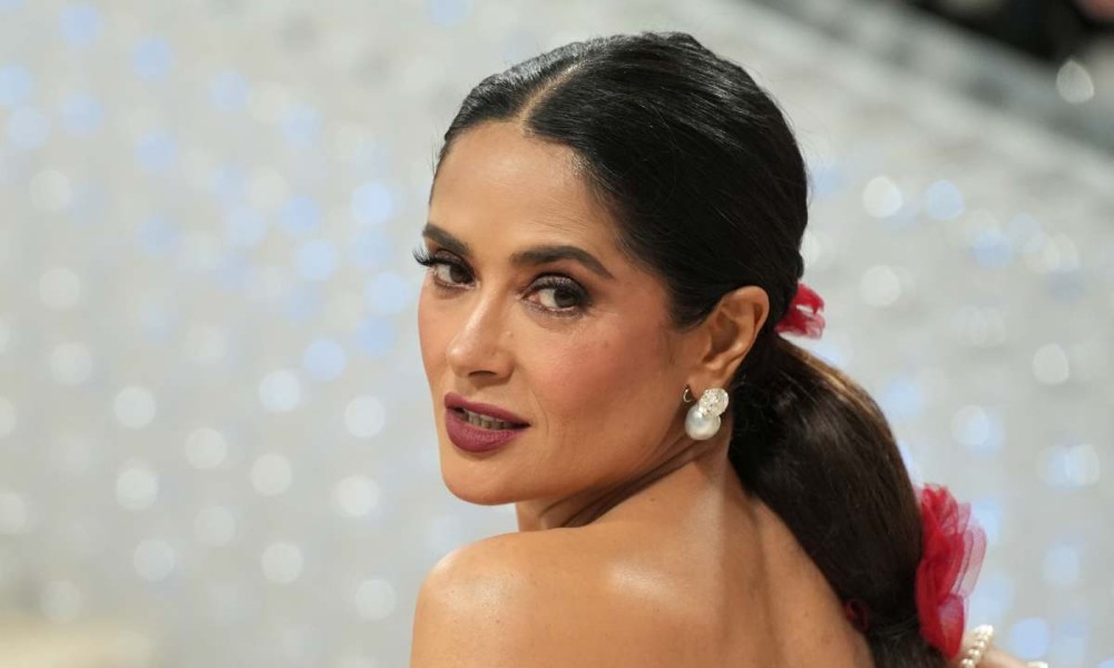 Selma Hajek među kravama: Holivudska zvijezda cijeni opušten, mirniji život FOTO