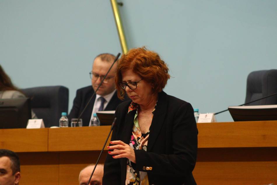 Nakon Dodikovog obećanja: Ministrica Jujić najavila amandman za plate vatrogasaca