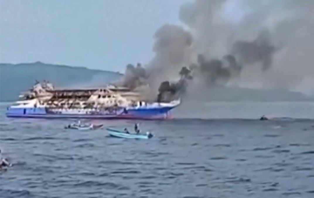 Vatra “progutala” trajekt: Pet putnika poginulo, među njima i trudnica VIDEO