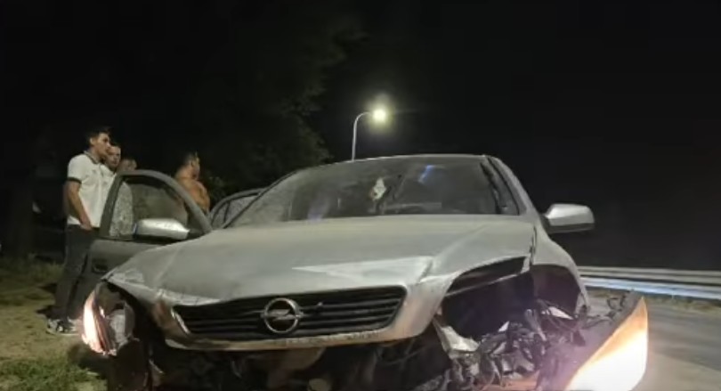 Težak udes u BiH! Velikom brzinom se zabio u bankinu VIDEO