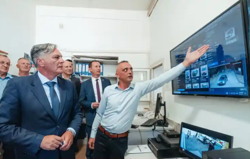 Skoro 50 kamera u Trebinju: Pušten u rad novi sistem video-nadzora