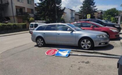 Ugroženi pješaci i djeca: Pao saobraćajni znak u Banjaluci