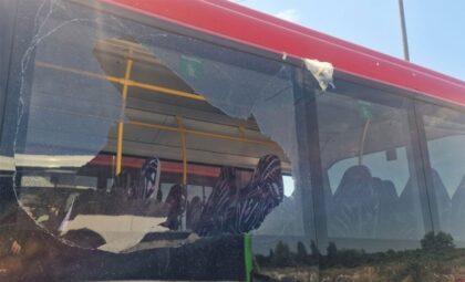 Detalji napada na autobus iz Brčkog: Čuo se tup udar, djecu jedva smirili FOTO