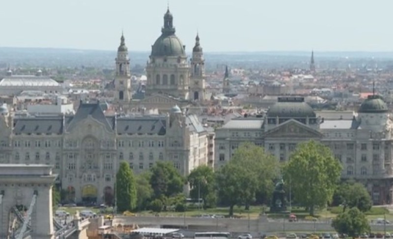 Rekao da ide u park i nije se vratio: Ambasada BiH u Budimpešti o nestanku Kristijana (15)