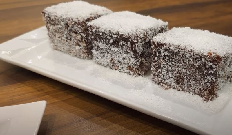 Najbolji preliv za čupavce: Trik sa dva sastojka pretvara ih u poslasticu iz snova