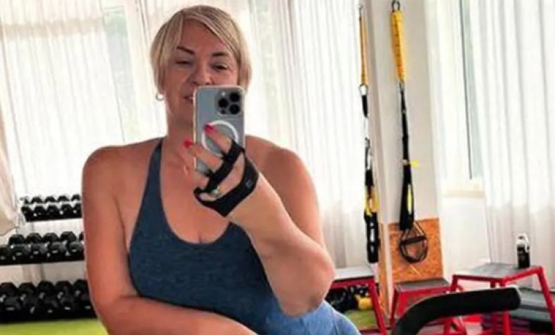 Udovica poznatog pjevača šokirala: Proslijedite mi muškarca koji traje sat vremena u krevetu