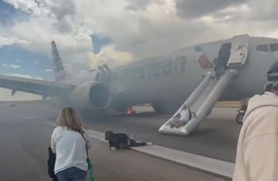 Drama u Denveru: Zapalio se avion pun putnika VIDEO
