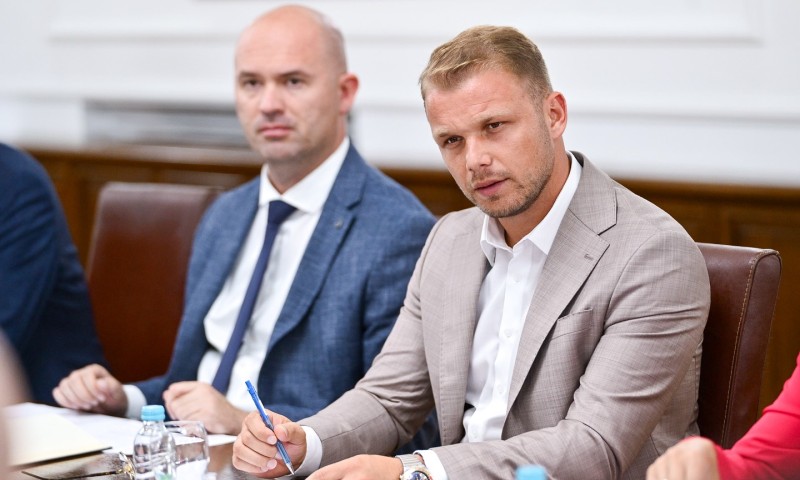 Stanivuković nakon sastanka sa načelnicima: U petak deratizacija i dezinfekcija azila na Manjači