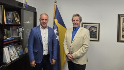 Otac Ilona Maska u Sarajevu: BiH bi mogla postati dom svjetskog naučnog instituta