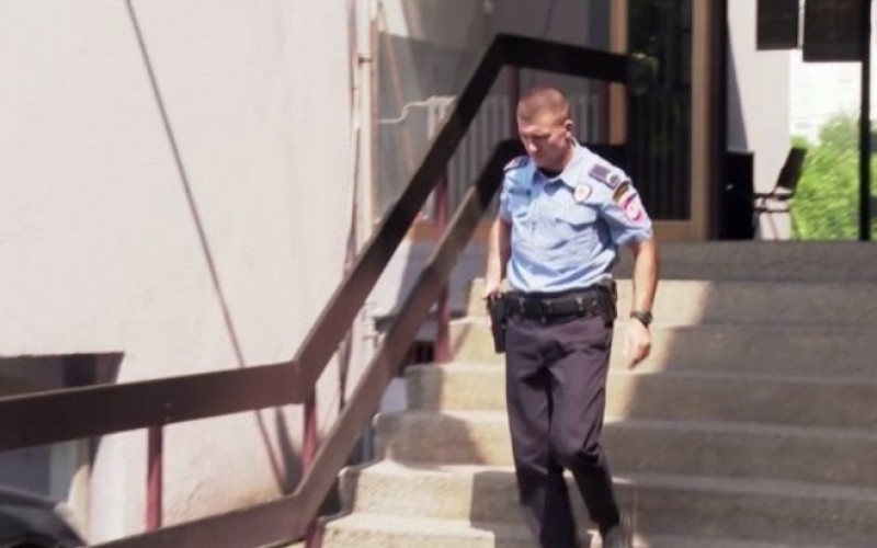 Herojsk čin: Policajac Goran Burazor spasio život sugrađaninu povrijeđenom u saobraćajnoj nesreći