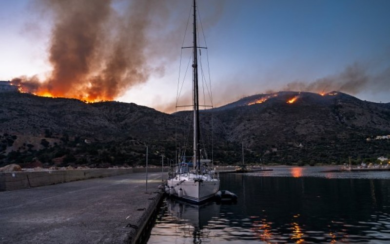 Desetine vatrogasaca na terenu: Požar na Halkidikiju, nema povrijeđenih