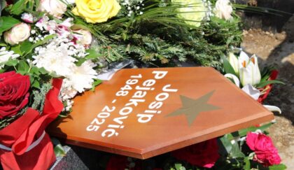 Na sahrani mnogo poznatih ljudi: Josip Pejaković ispraćen na vječni počinak
