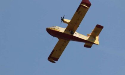 Ljudi se kupaju dok su kanaderi u akciji: Ponovo apel građanima