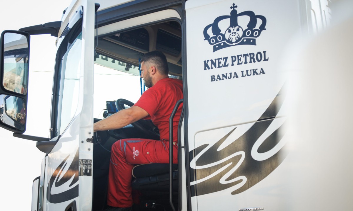 Banjalučka kompanija povukla potez: Žele potpuno preuzeti transportnu firmu u Srbiji