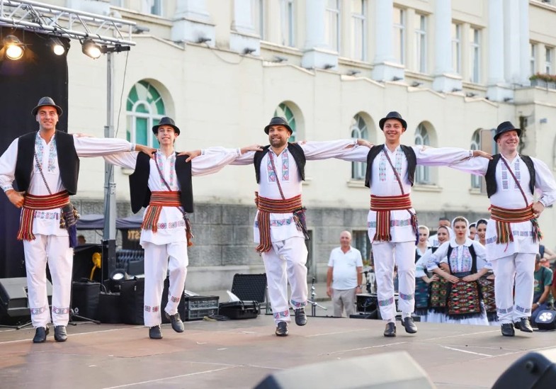 Završen Kozara etno festival: Muzika, igre i običaji ispunili centar Banjaluke