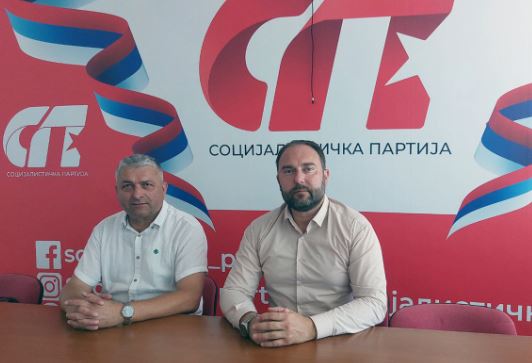 Nema kraja osipanju DЕMOS-a: Napustio ih Milan Tepić – evo čiji “dres” je sada obukao