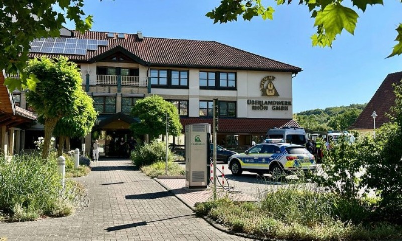 Detalji napada u Njemačkoj: Radnik u firmi ubio koleginicu, a dvoje ranio?