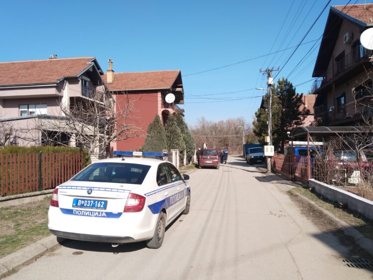 Bjegunac se kamionom zaletio na policijsku blokadu kod Žitišta