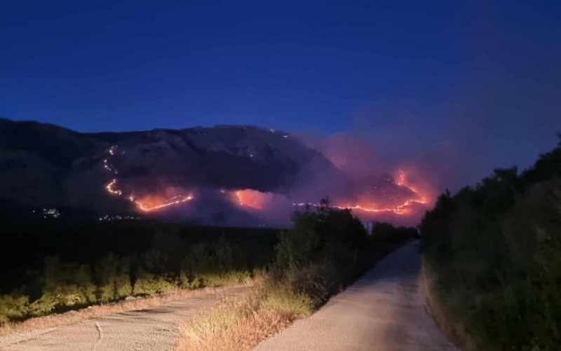 Izuzetno teška noć u Trebinju: Dejstvovaće i helikopter MUP-a Srpske VIDEO