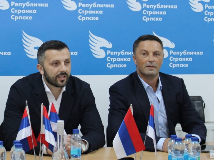 Politički transfer u Vlasenici: Iz DEMOS-a i NPS-a prešli u RSS