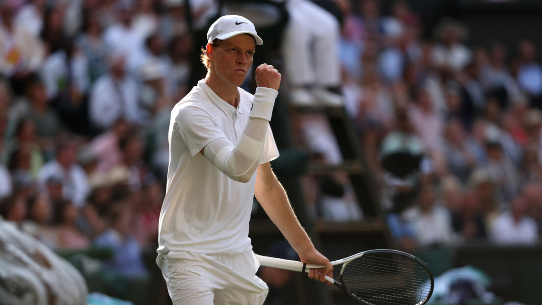 Ide u polufinale Sinsinatija: Siner deklasirao Ože-Alijasima