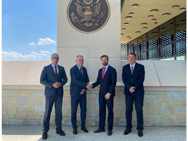 Delegacija Srpske liste sa zvaničnicima SAD: Hitno zaštititi prava Srba na KiM