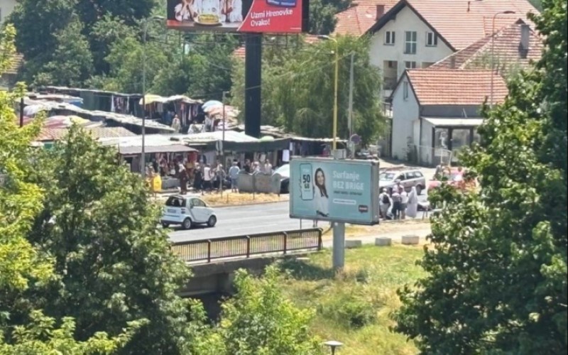 Težak sudar u ovom dijelu BiH: Motociklista hitno prevezen na UKC Tuzla