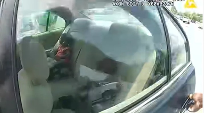 Uznemirujuće! Ostavio dvoje djece u automobilu u kojem je bilo 47 stepeni