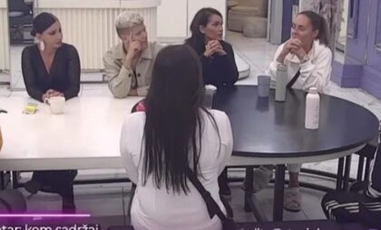 Majka bolesna, otac preminuo, dečko je maltretirao. Favoritkinja napustila šou uoči finala