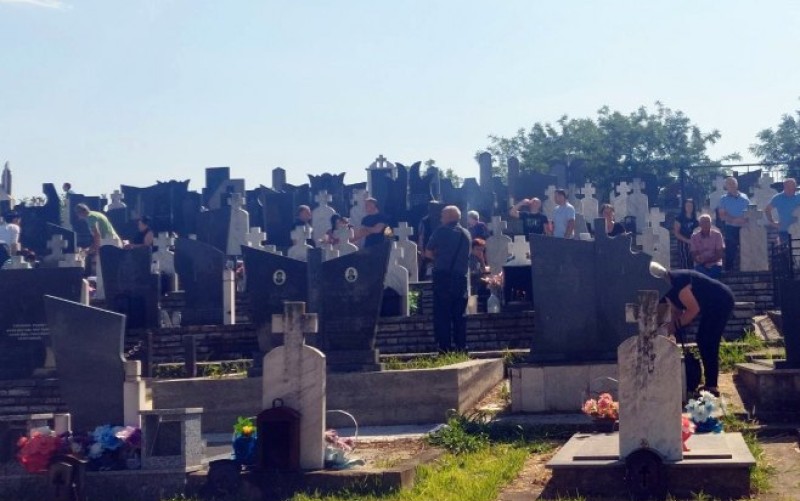 U Zalazju parastos za 69 ubijenih Srba: Zločin bez kazne koji traje tri decenije