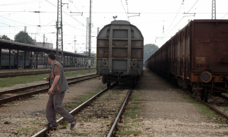 “Izmišljena” radna mjesta u Željeznicama Srpske: Do podne stolar, od podne vozač!