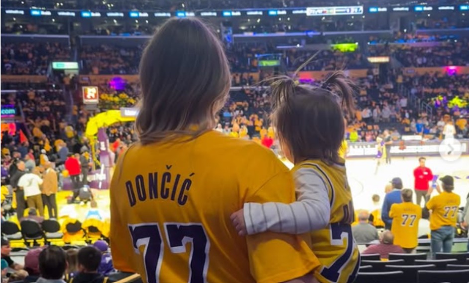 Velika podrška: Ko je buduća gospođa Dončić FOTO