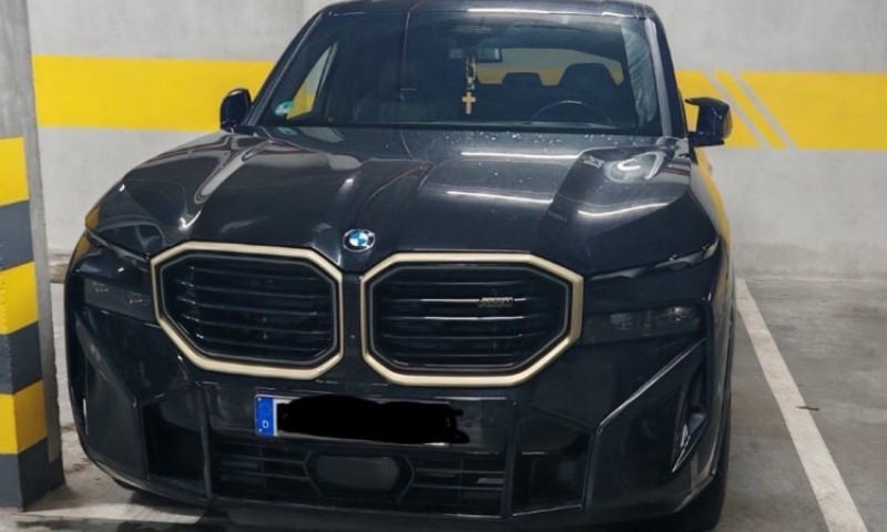 Plodovi akcije “Smagler”: Zaplijenjeni skupocjeni automobili, nakit, novac i oružje FOTO