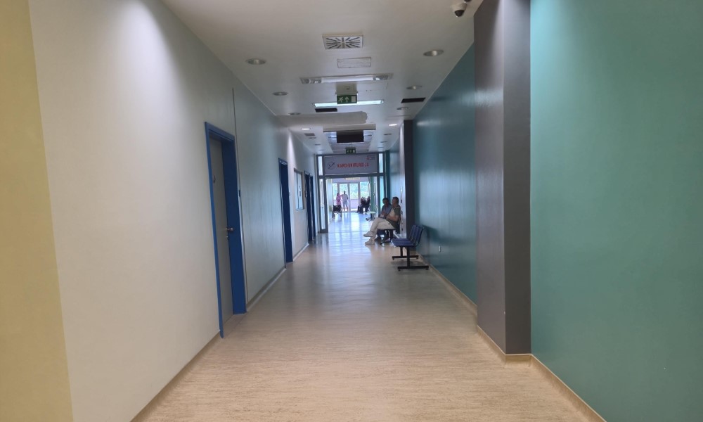 Oglasili se iz UKC-a Srpske: Povrijeđeni mladić iz Šipova životno ugrožen