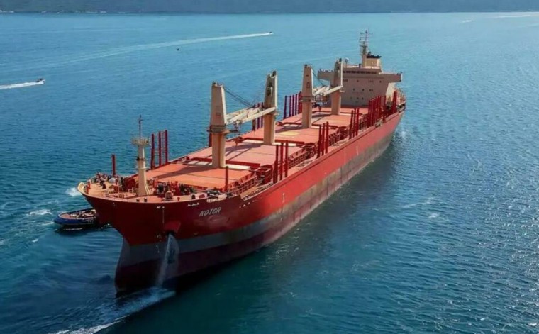 Po nalogu suda: Britanci zarobili crnogorski brod