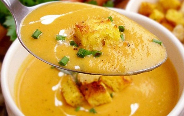 Jednostavan recept: Brza krem čorba od mrkve i celera