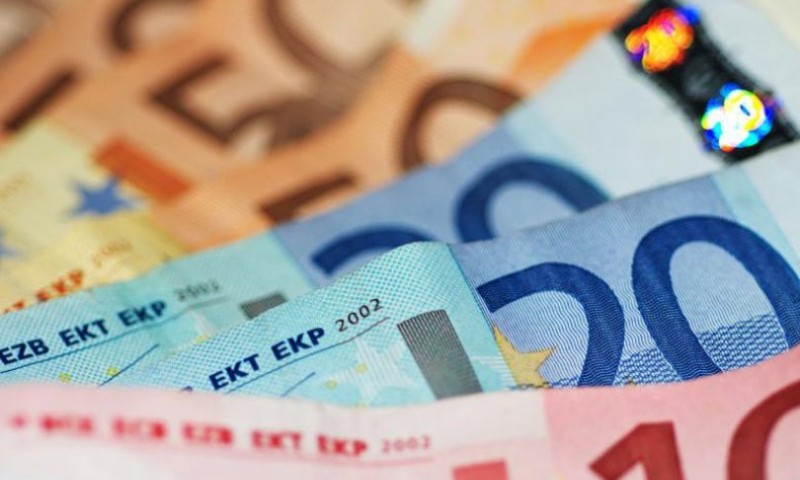 Sjajna prilika za posao: Plata preko 6.500 evra – traže čak 20.000 radnika