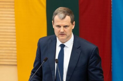 Pritisak na kompaniju njegove snaje: Paluckas zvanično podnio ostavku