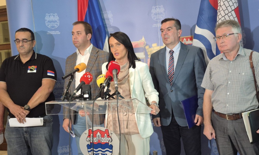 Rasprava o Centralnom spomen-obilježju: Stanivuković u klinču sa članovima Odbora FOTO