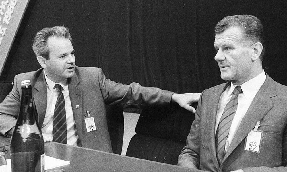 Dva metka u potiljak: Zašto je Milošević uklonio Stambolića?