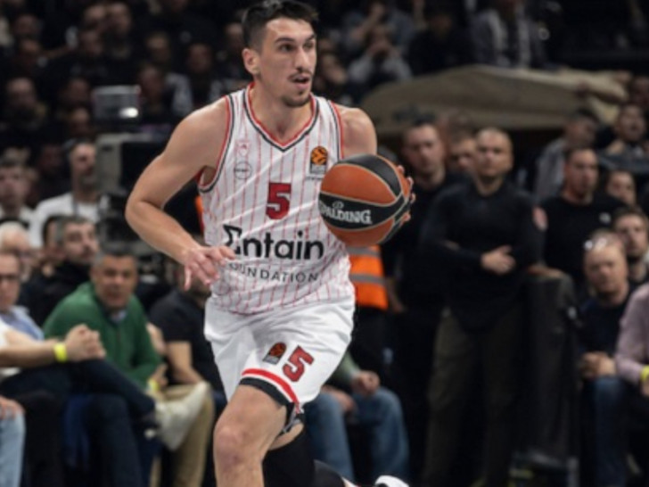 Ostaje u Pireju: Larencakis produžio ugovor sa Olimpijakosom