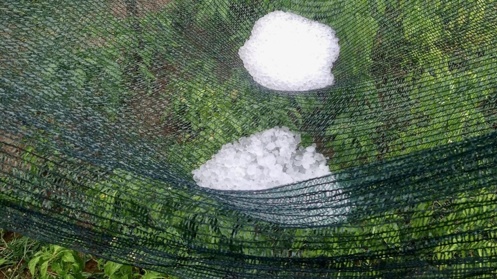 Oluje, led i pljusak: Ekstremno nevrijeme pogodilo Hrvatsku