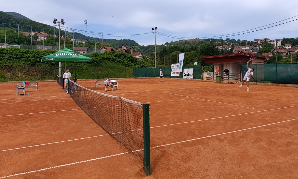 Okupio 15 takmičara: Počeo teniski turnir “Mrkonjić open”