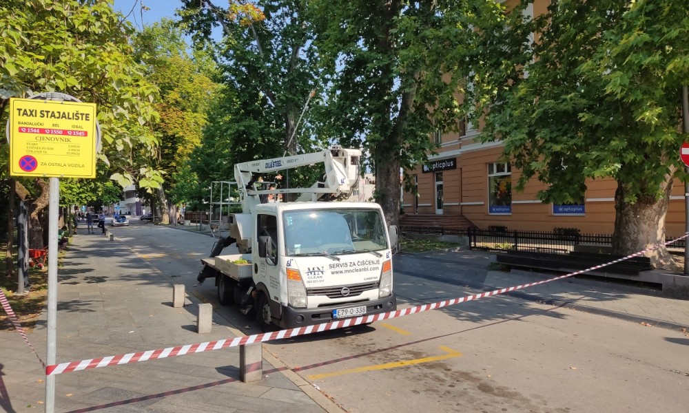 Evo i zbog čega: Zatvoren dio Ulice Milana Tepića u centru Banjaluke FOTO/VIDEO