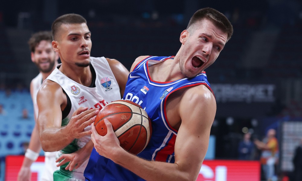 Udarac za Srbiju: Petrušev isključen na samom početku utakmice VIDEO