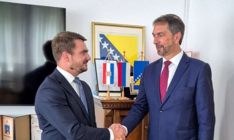 Pranjić i Čavara se sastali u Banjaluci: Razgovarali o položaju Hrvata u BiH